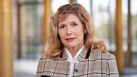 Dr. Karin Hahne 